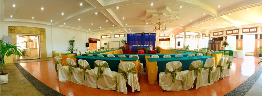 Hotel Tidar Malang Extérieur photo