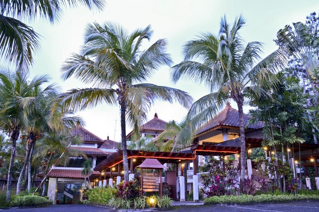 Hotel Tidar Malang Extérieur photo